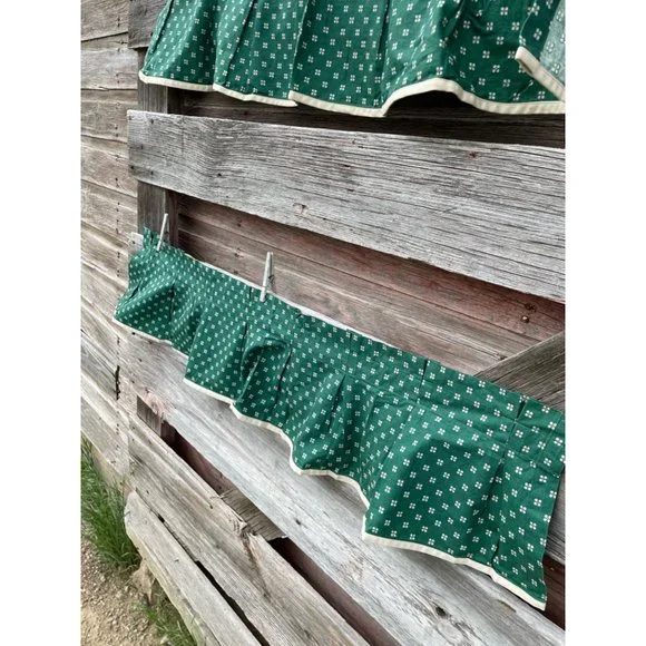 Vintage Pair 1960s Green/Beige Dot Pleated Curtain Valance Cotton - Picture 10 of 16